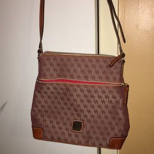 Dooney & Bourke